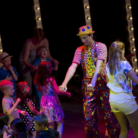 Seven Seas Blue 5* Side