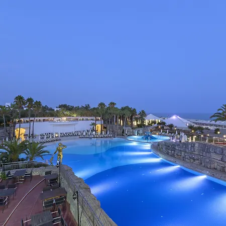 Hotel Seven Seas Blue